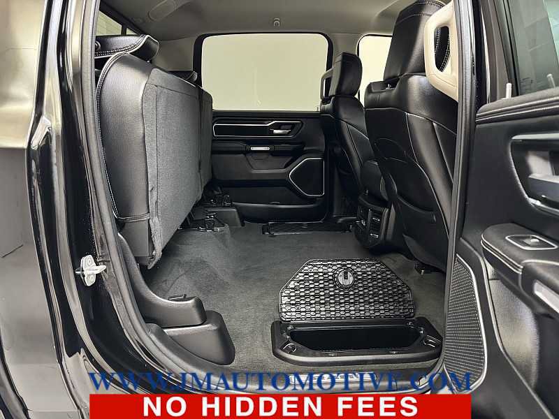 Used 2022 RAM 1500 Laramie AWD/4WD image 18