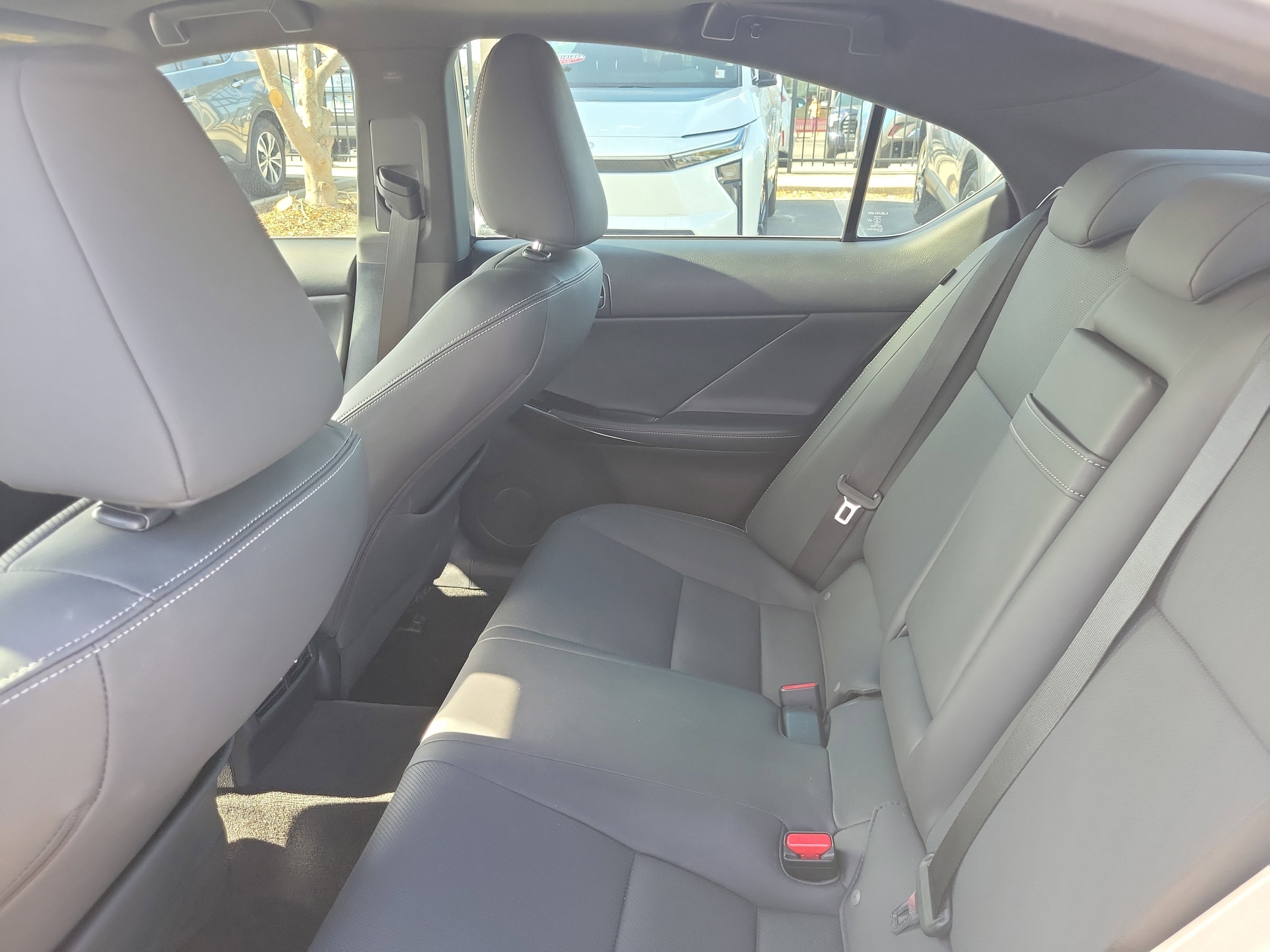 Used 2021 Lexus IS 300 w/ Comfort Package image 11