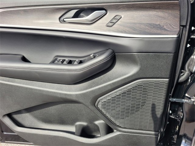 New 2025 Jeep Grand Cherokee Limited image 20