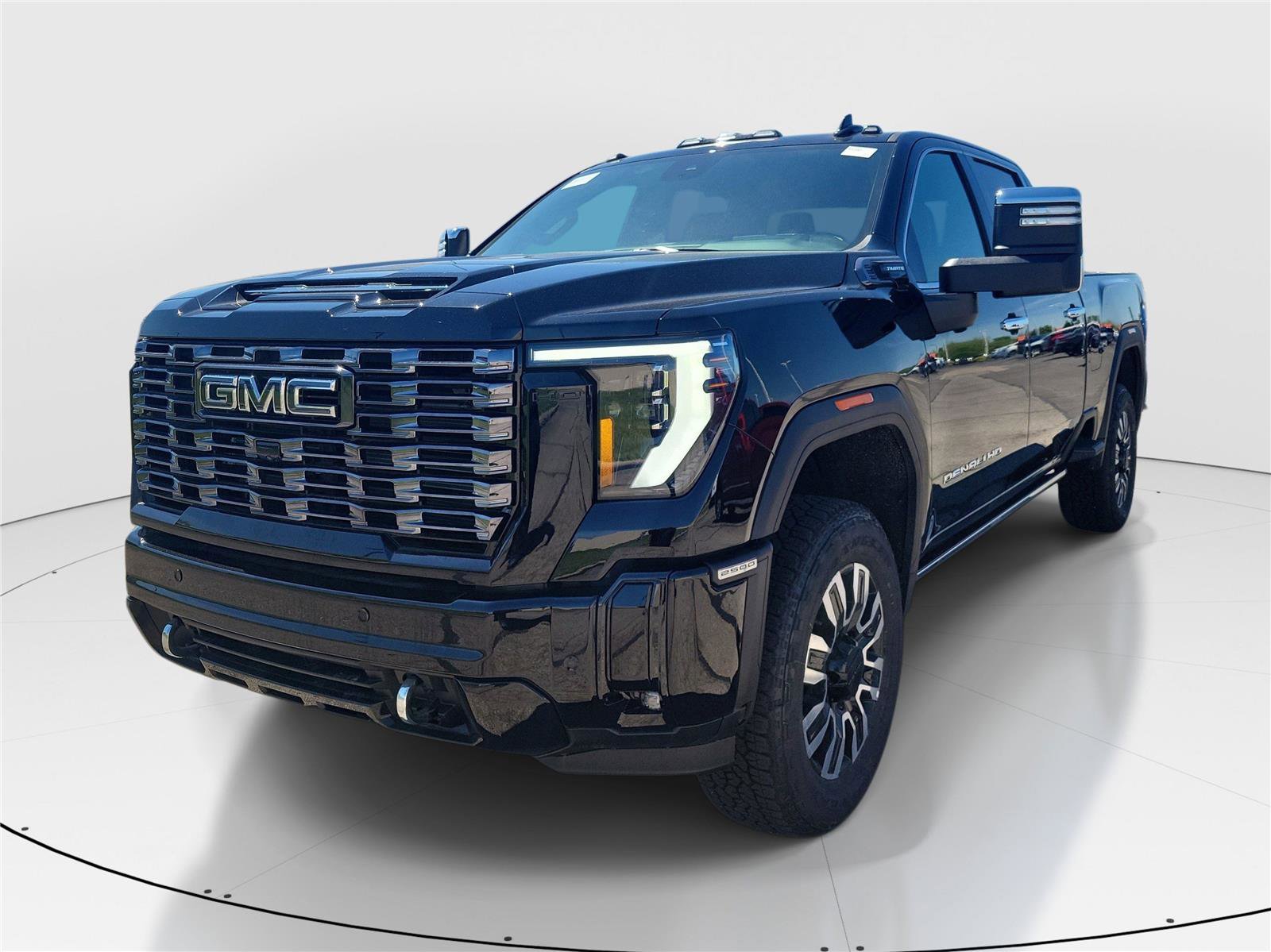 New 2026 GMC Sierra 2500 Denali Ultimate AWD/4WD image 2