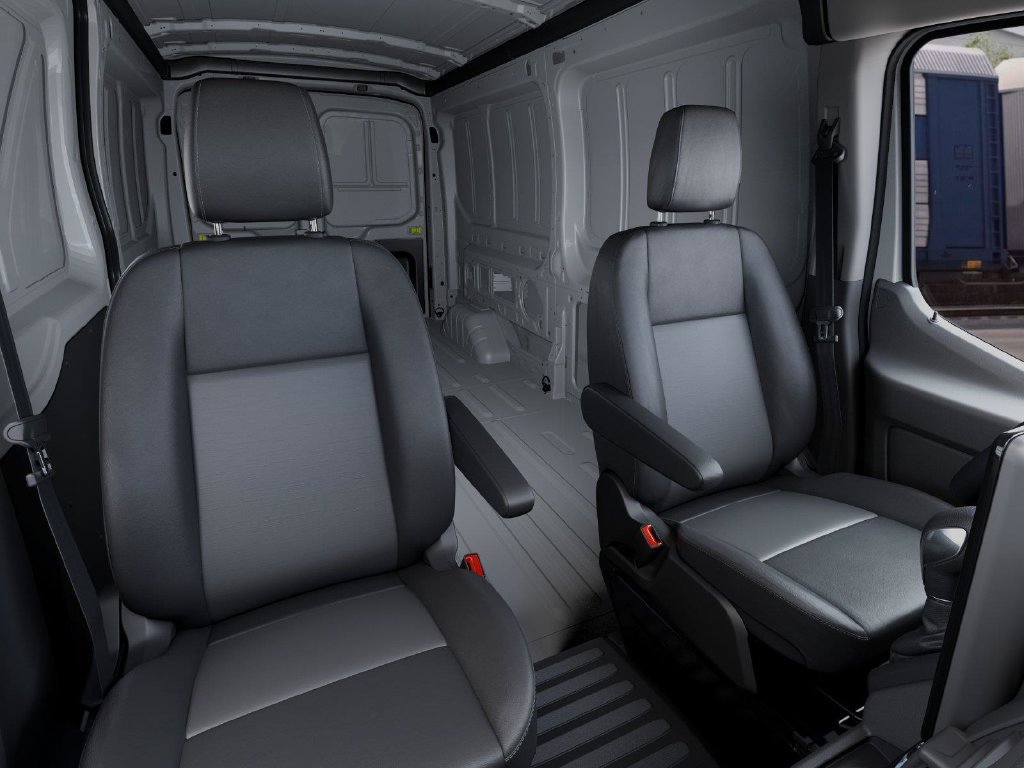 New 2027 Ford Transit 250 148 Medium Roof RWD image 10