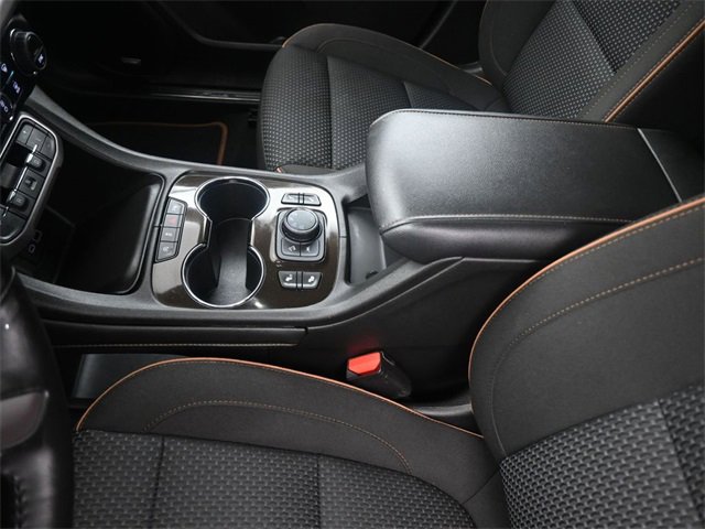 Used 2022 GMC Acadia AT4 image 20