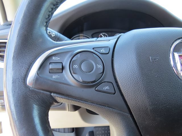 Used 2020 Buick Enclave Essence w/ Sound and Sites Package FWD image 20