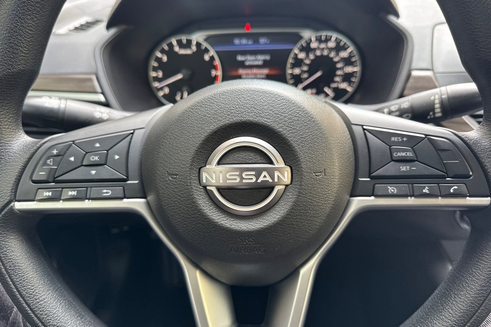 Used 2024 Nissan Altima 2.5 SV FWD image 22