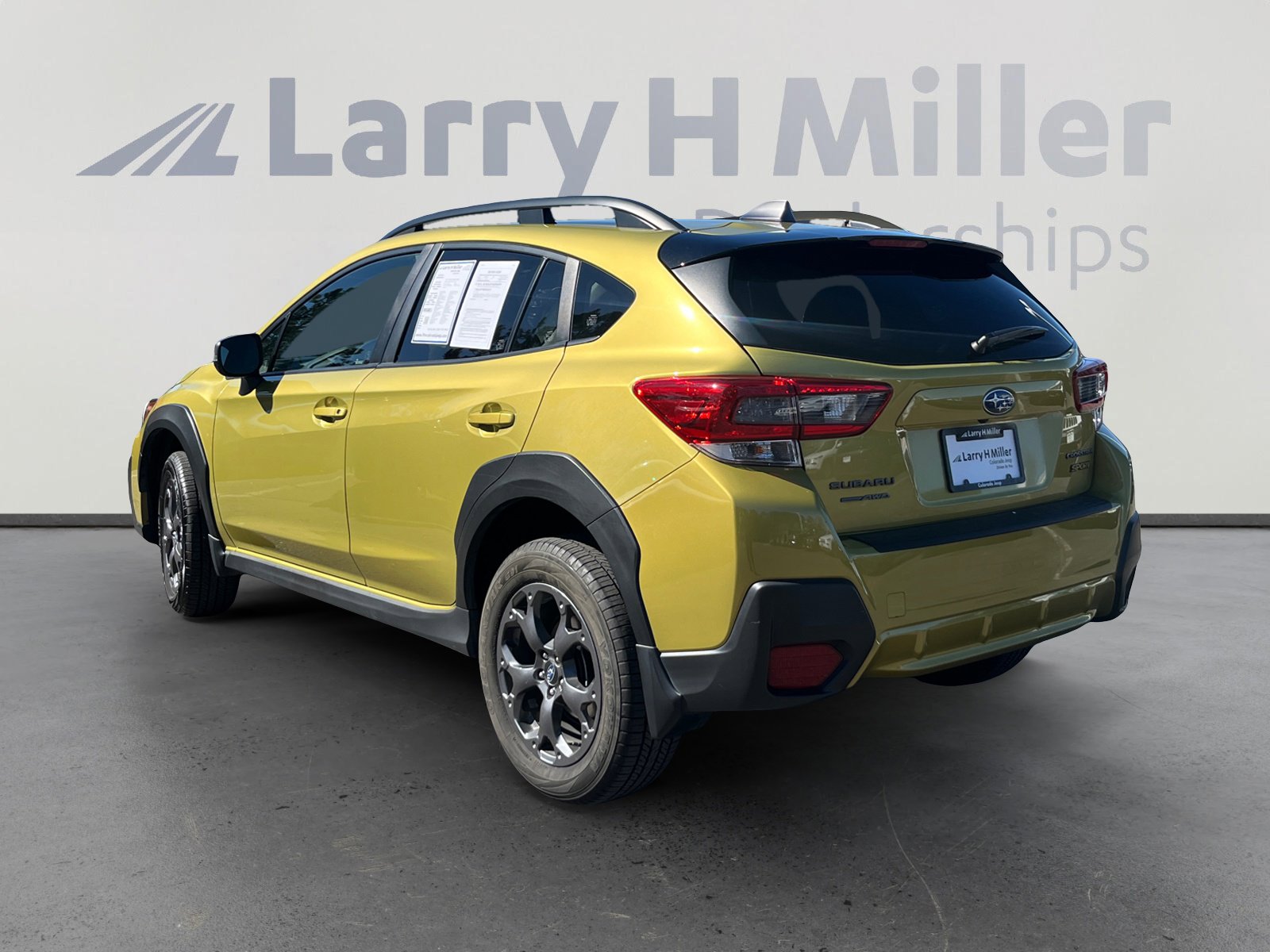 Used 2021 Subaru Crosstrek 2.5i Sport w/ Moonroof Package image 3