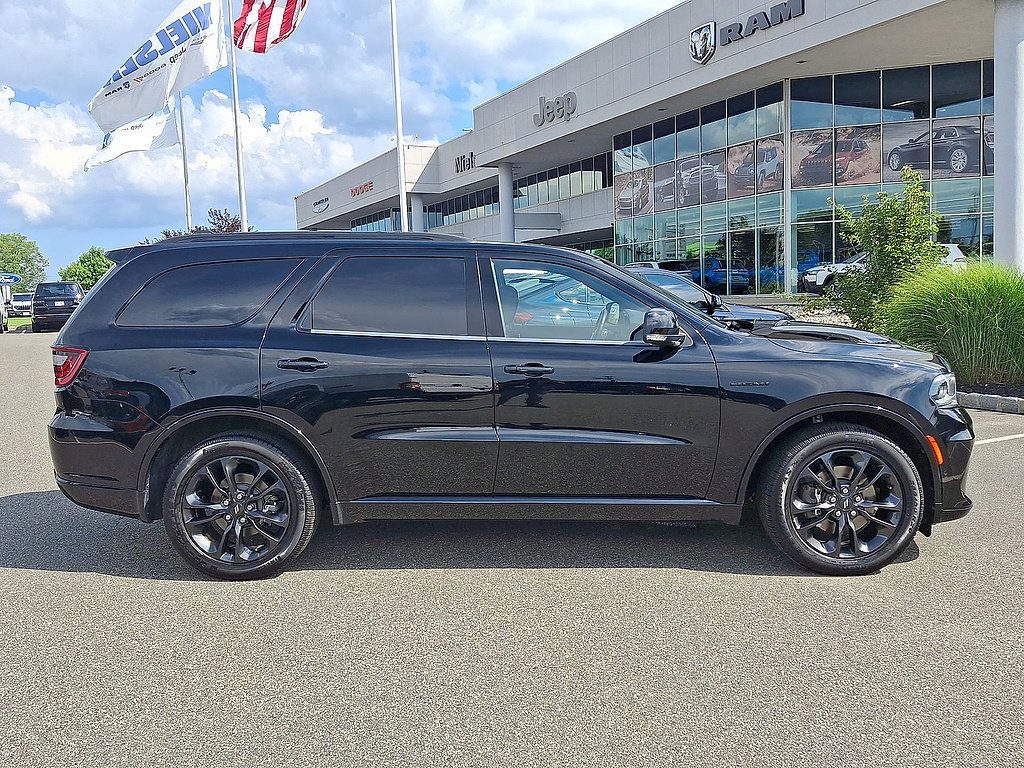 Used 2023 Dodge Durango R/T AWD/4WD image 32