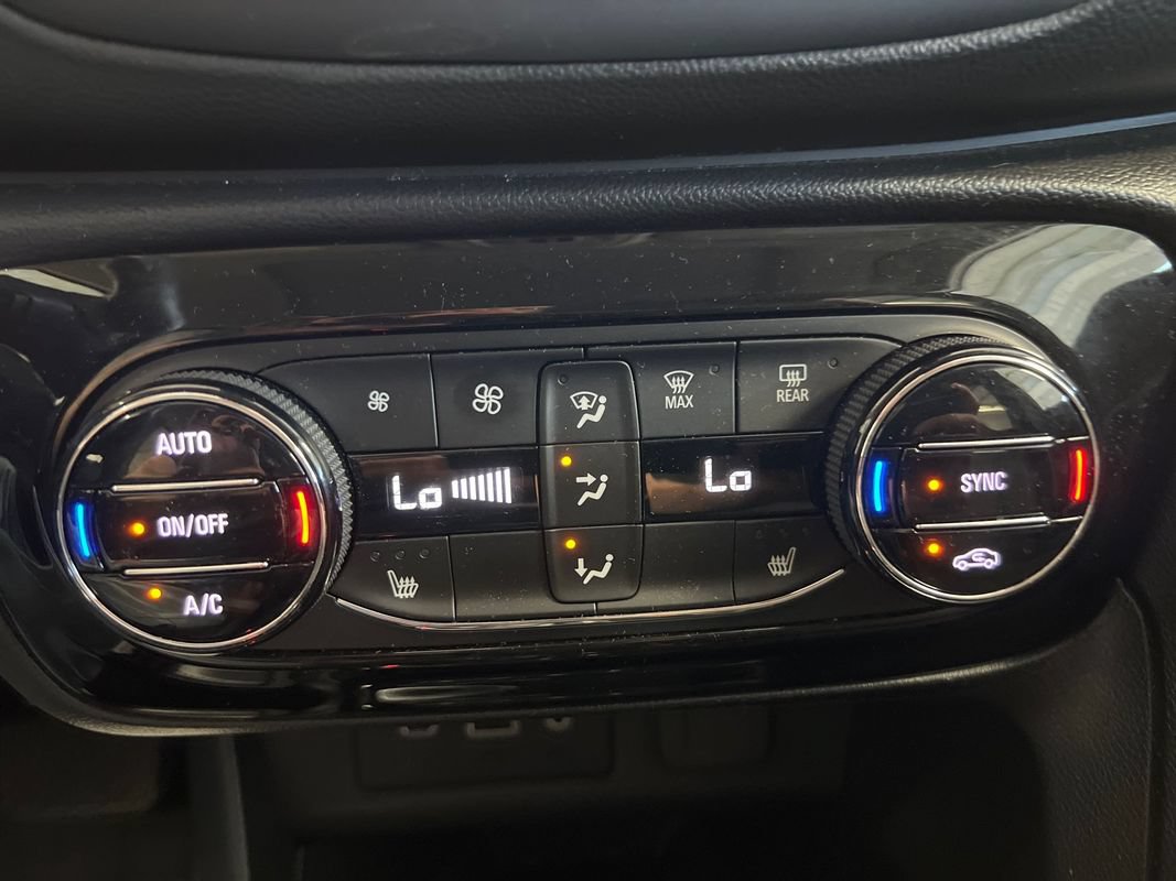 Used 2022 Buick Encore GX Select w/ Experience Buick Package AWD/4WD image 21