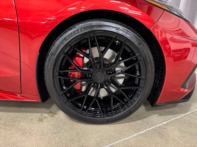 Used 2021 Chevrolet Corvette Stingray Convertible w/ Z51 Performance Package RWD image 35
