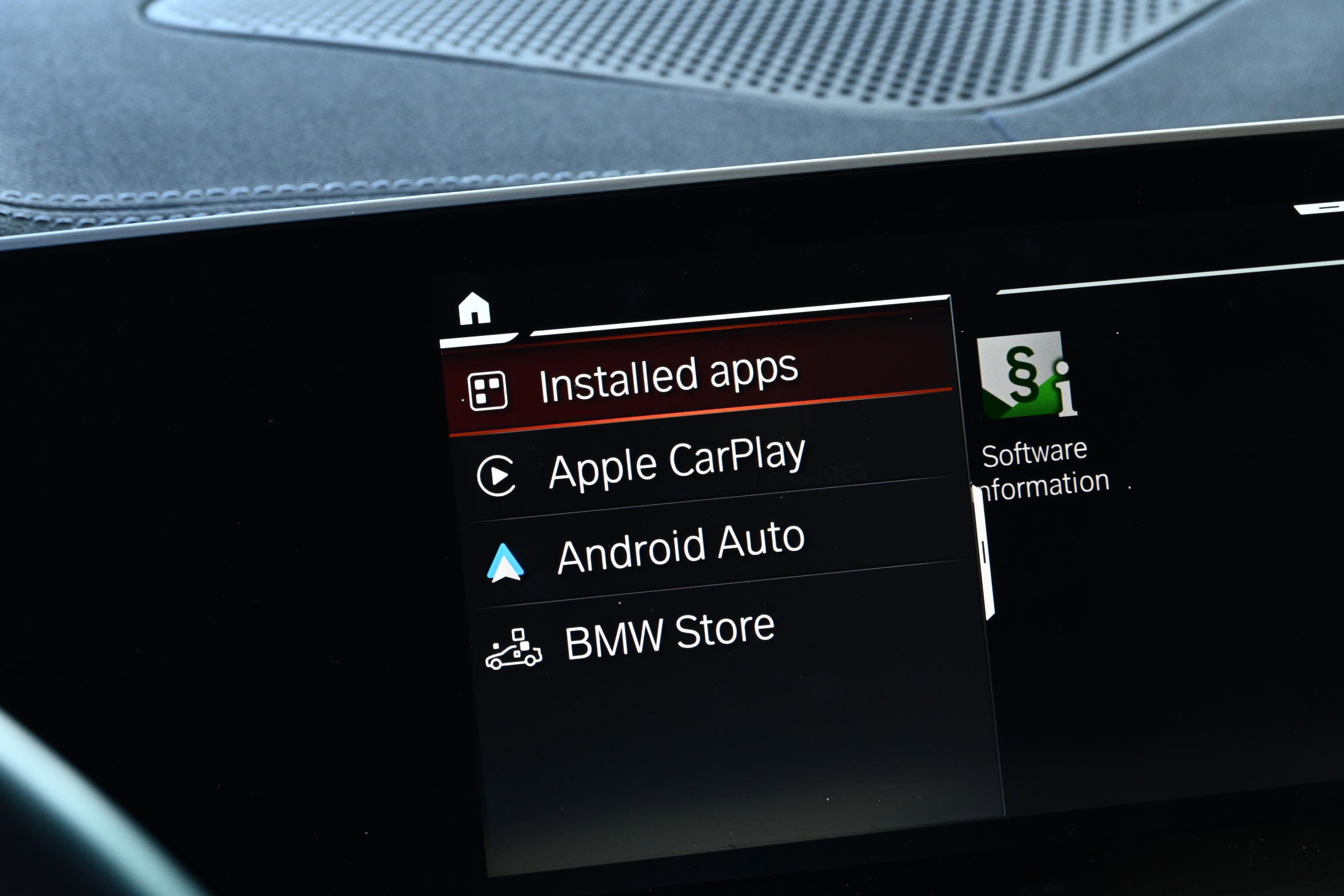 Certified 2025 BMW Z4 M40i w/ Premium Package image 33