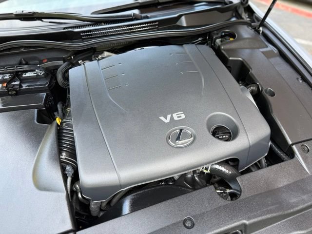 Used 2013 Lexus IS 250C w/ F-Sport Pkg w/Summer Tires RWD image 50