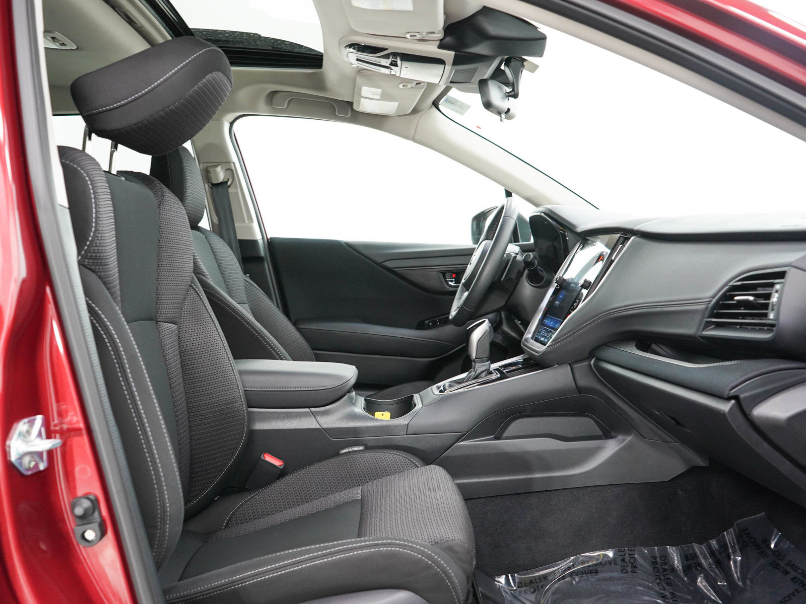 Used 2025 Subaru Outback Premium AWD/4WD image 11