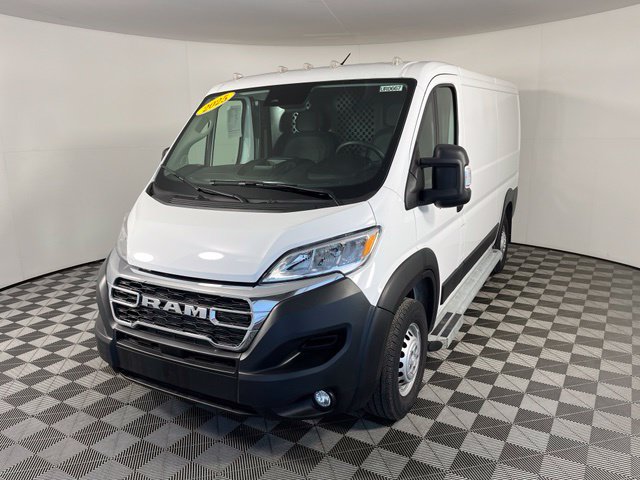 Used 2025 RAM ProMaster 2500 w/ U-Haul Equipment Group FWD image 3