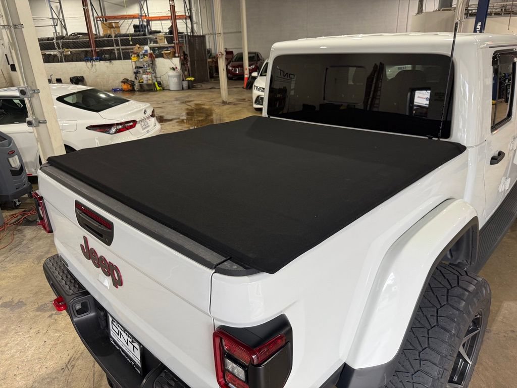 Used 2021 Jeep Gladiator Rubicon AWD/4WD image 19