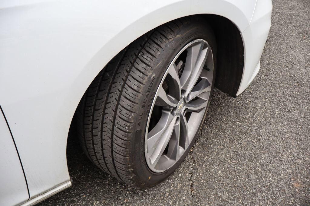 Used 2024 Chevrolet Malibu LT image 39