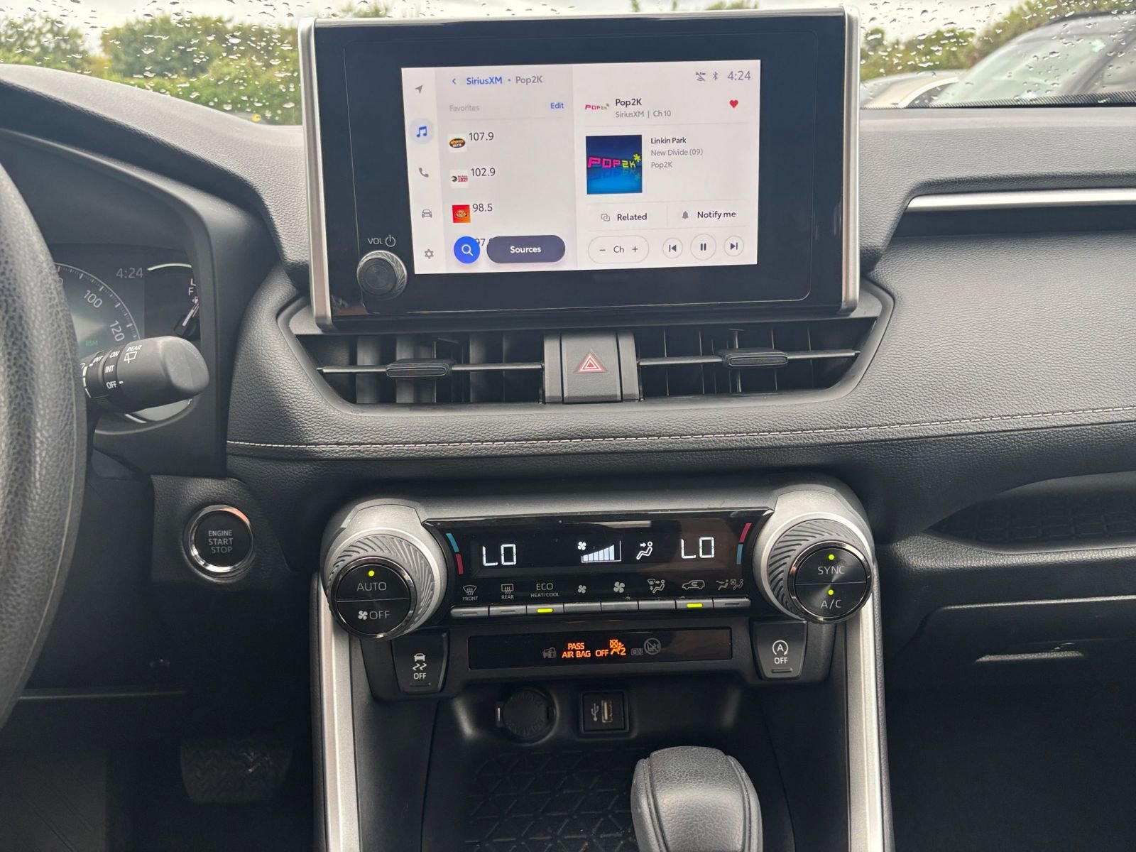 Used 2025 Toyota RAV4 XLE image 18