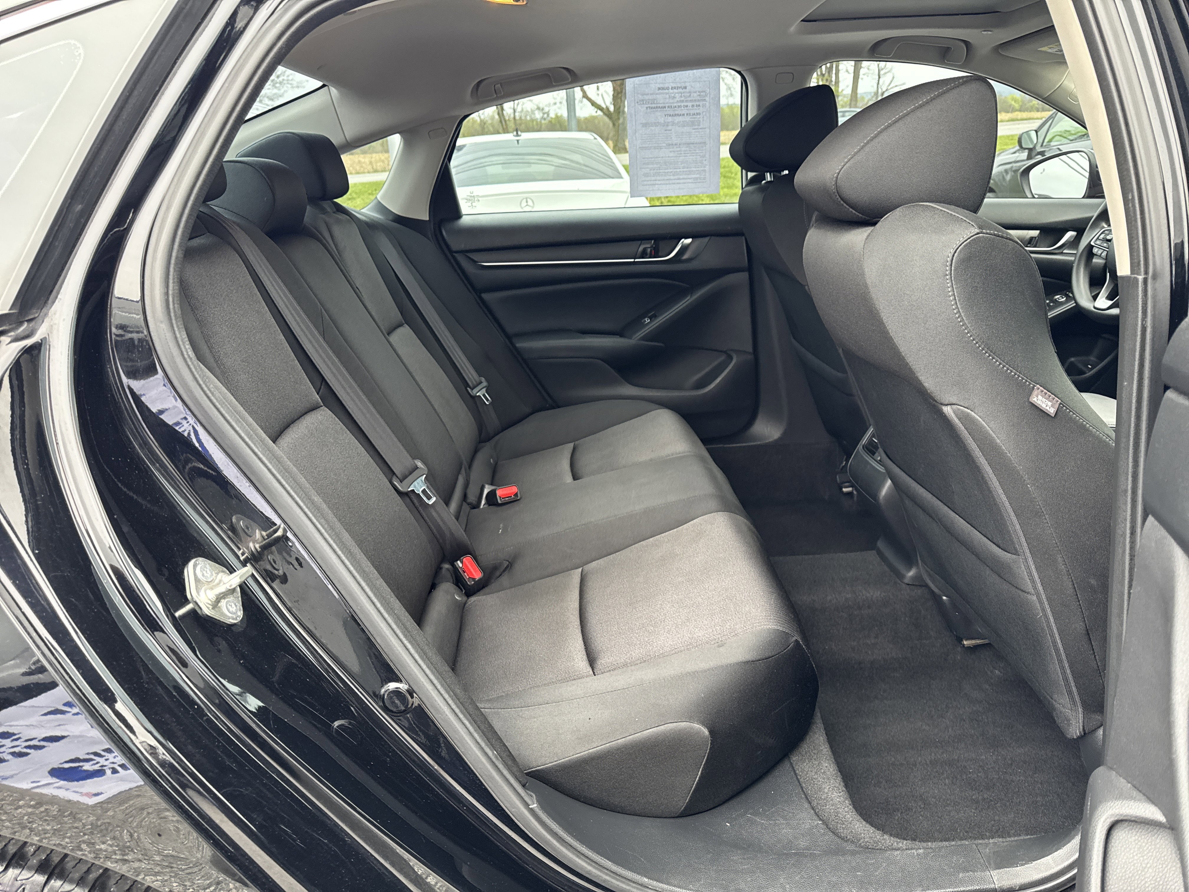 Used 2018 Honda Accord EX image 18