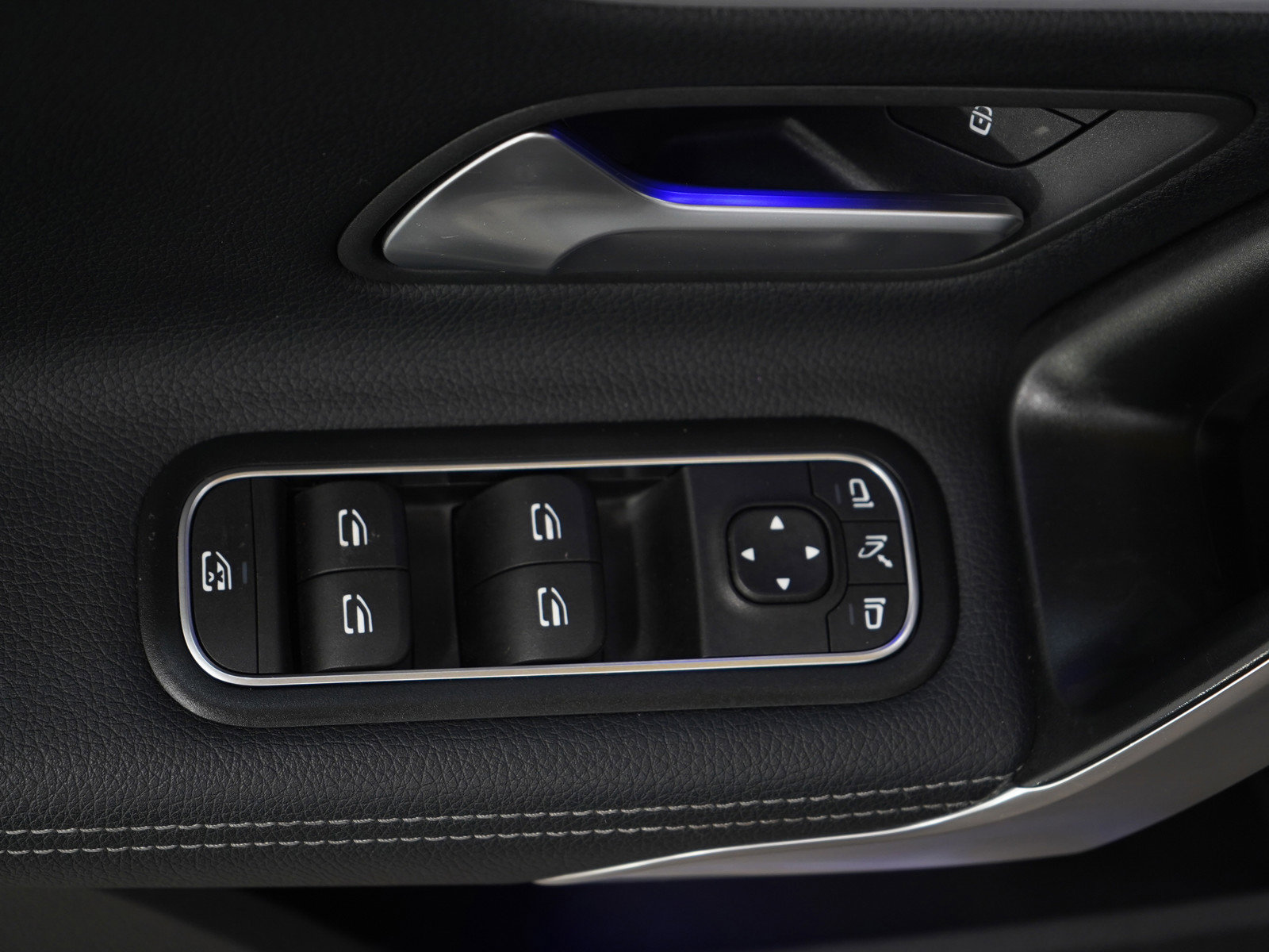 Used 2021 Mercedes-Benz CLA 250 4MATIC image 23