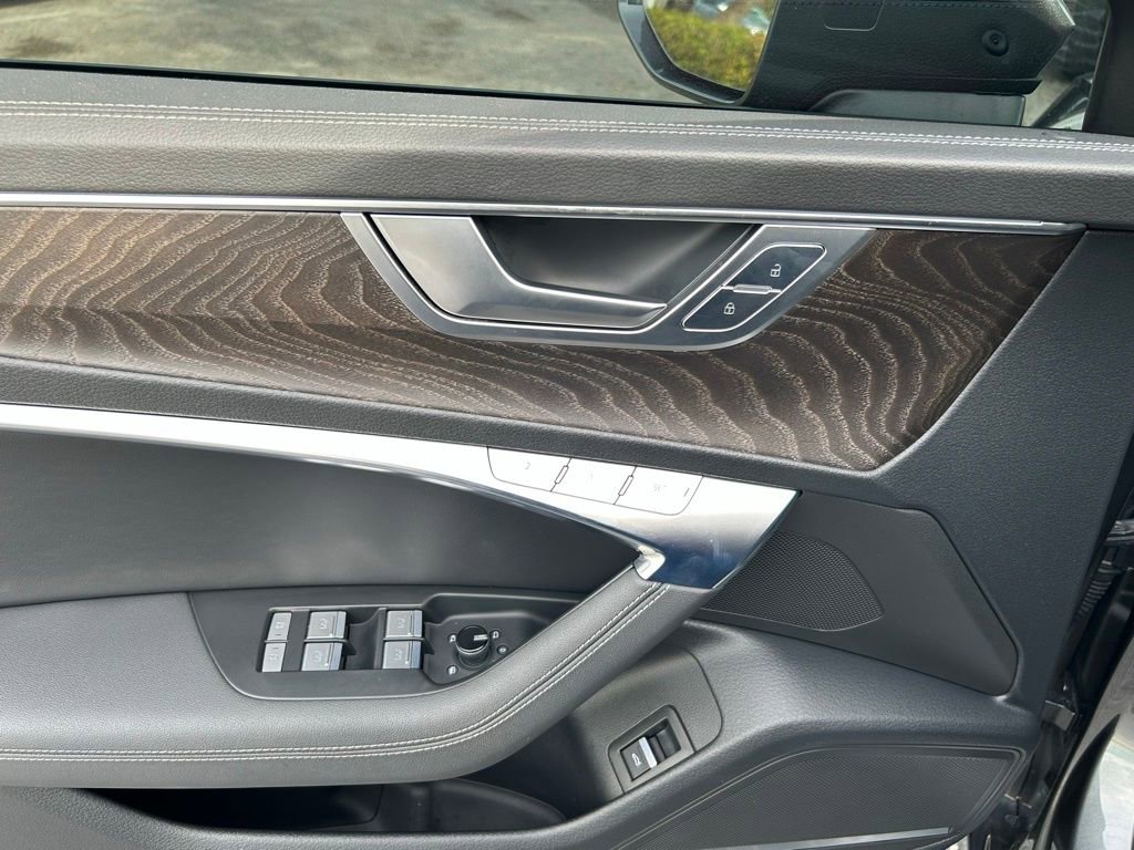 Used 2022 Audi A6 Premium Plus w/ Premium Plus Package image 16