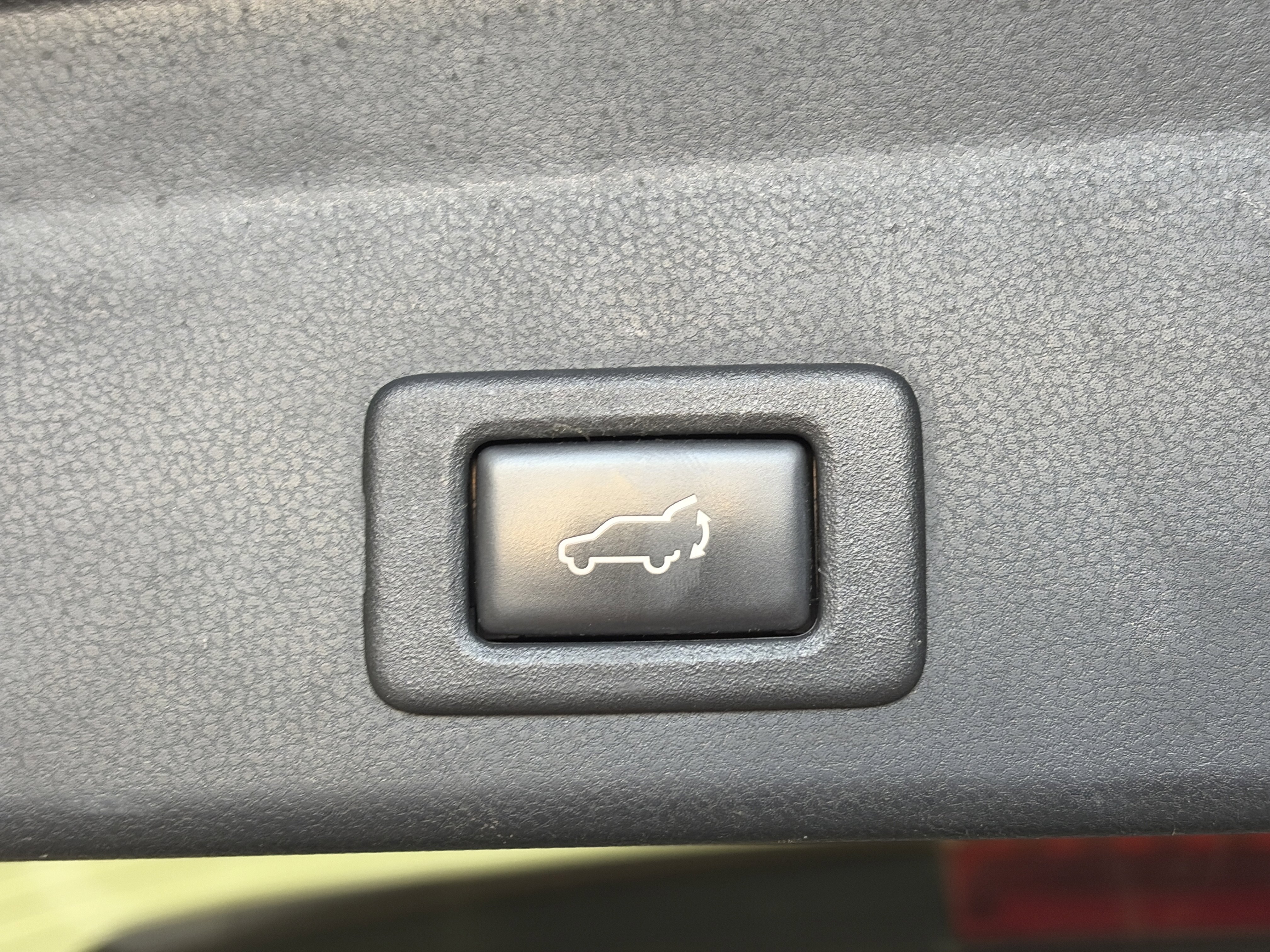 Used 2019 Subaru Ascent Limited w/ Popular Package #3 AWD/4WD image 16