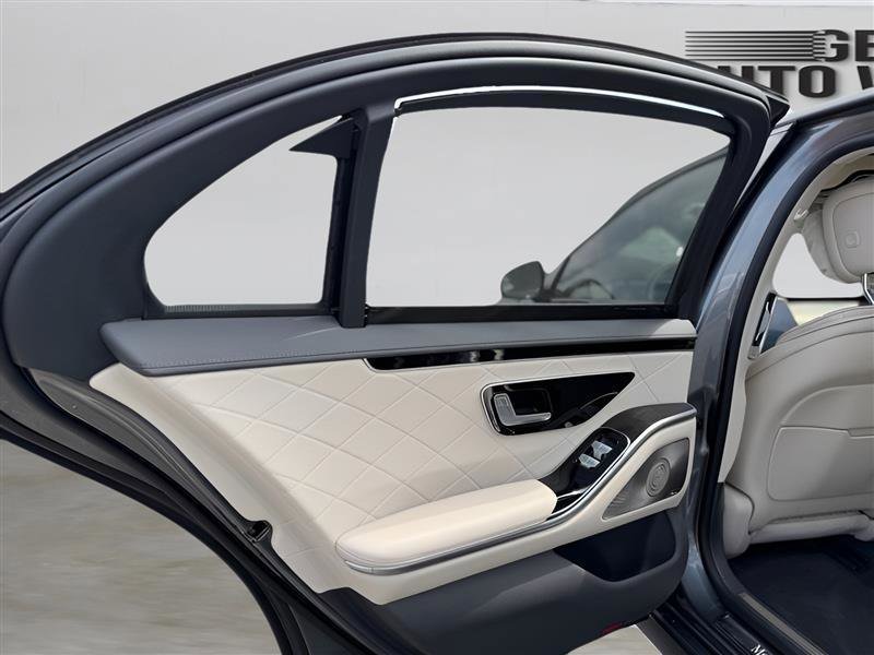 Used 2023 Mercedes-Benz S 580 4MATIC Sedan image 28