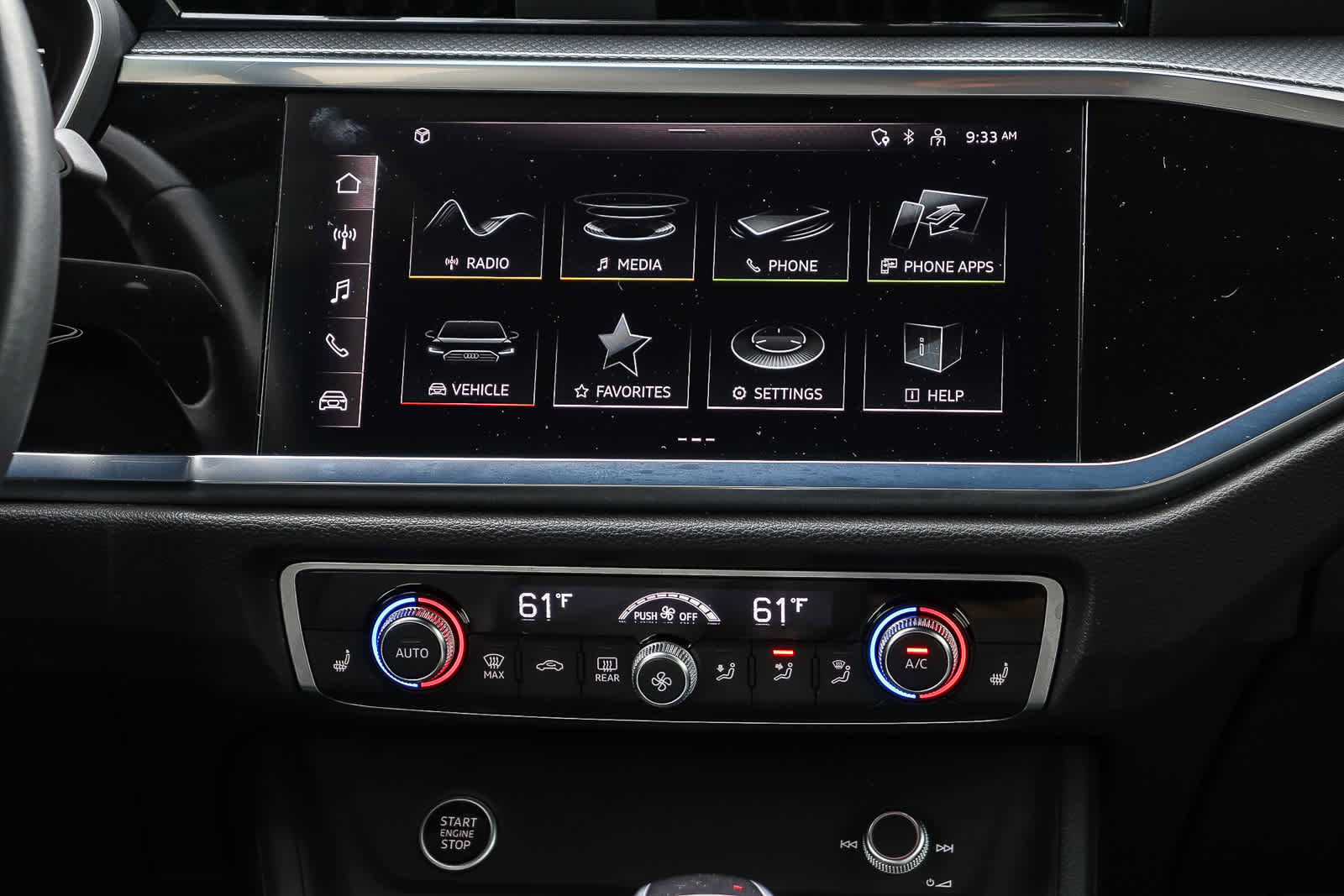 New 2023 Audi Q3 2.0T Premium w/ Black Optic Sport Package image 17