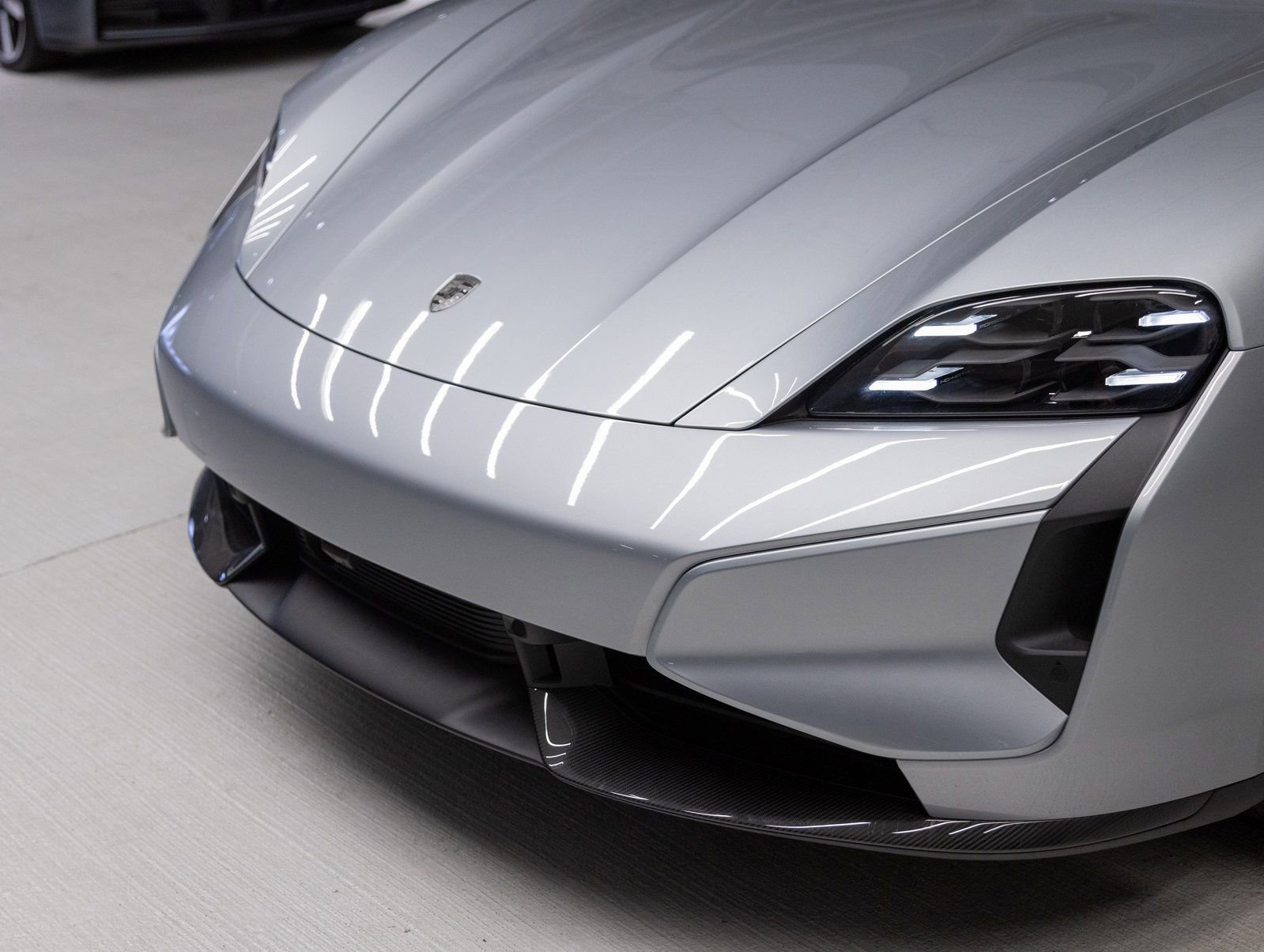 New 2026 Porsche Taycan Turbo S image 33