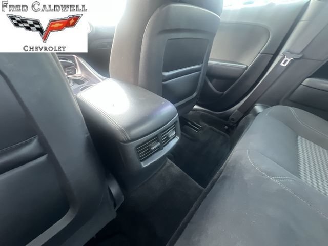 Used 2015 Dodge Challenger SXT w/ Super Sport Group (SS/T) RWD image 25