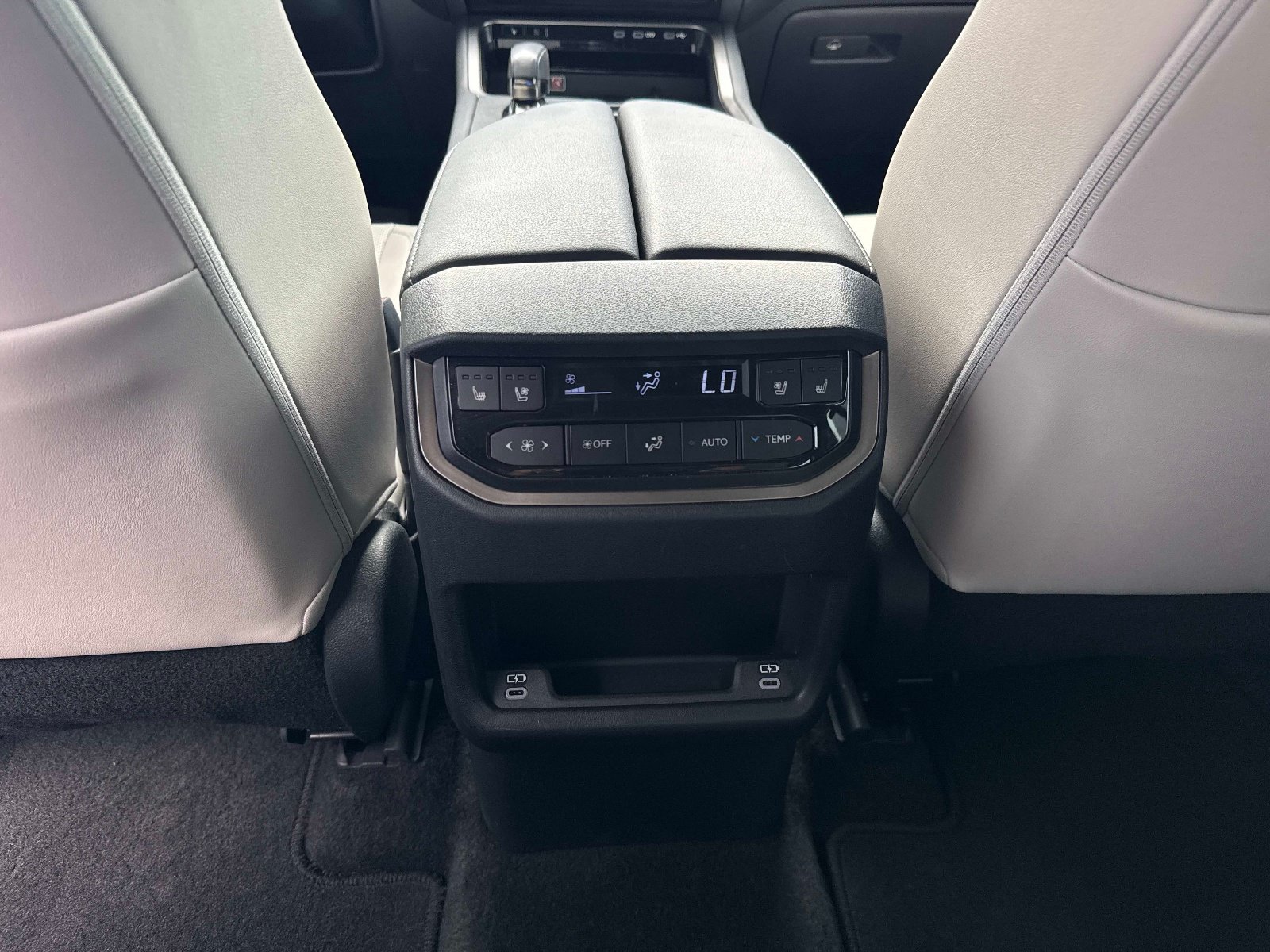 Certified 2024 Lexus TX 350 AWD w/ Captains Chair Package image 17