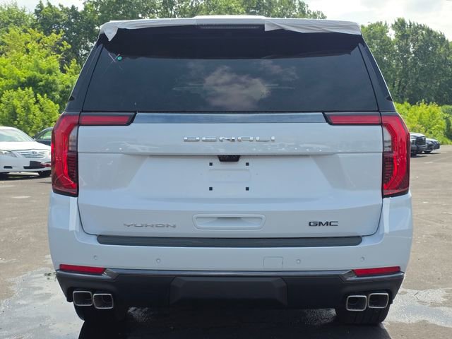 New 2026 GMC Yukon XL Denali Ultimate w/ LPO, Floor Liner Package AWD/4WD image 16