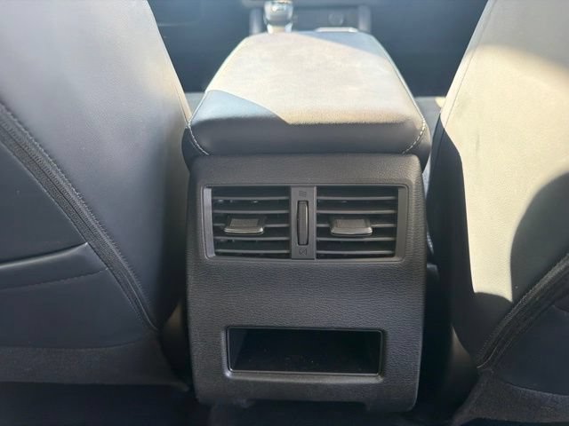 Used 2025 Mitsubishi Outlander SE AWD/4WD image 15