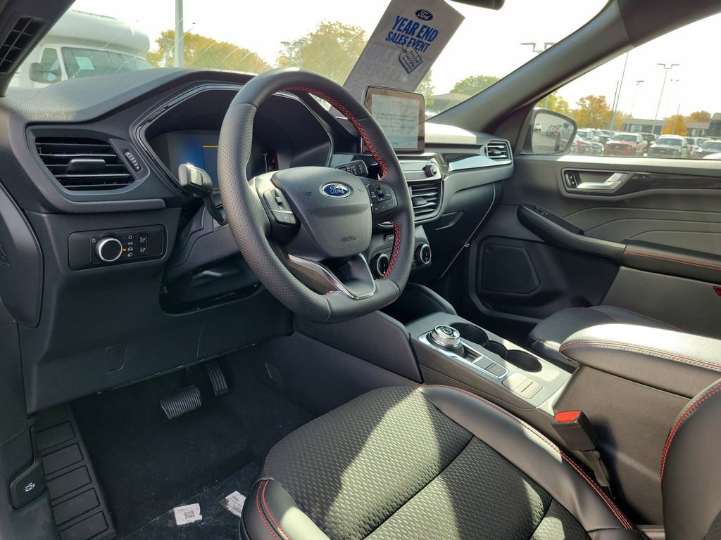 New 2026 Ford Escape ST-Line w/ Cold Weather Package image 20