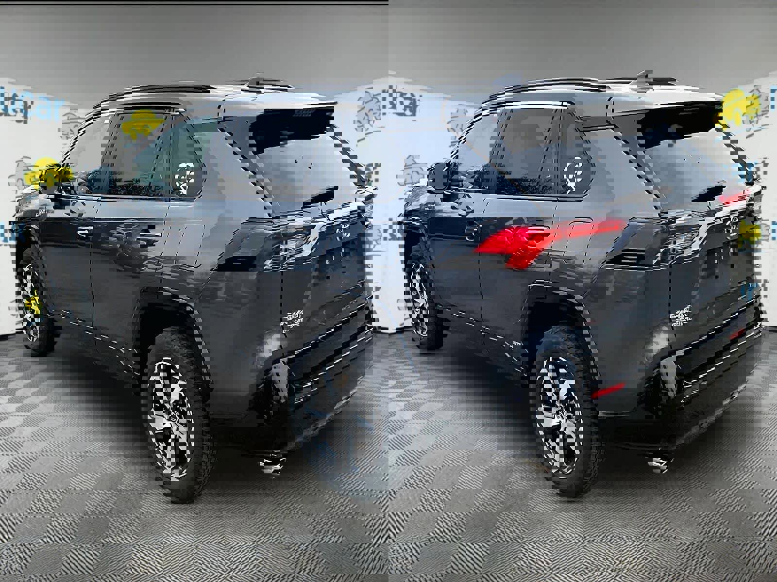 Used 2023 Toyota RAV4 SE w/ Weather & Moonroof Package AWD/4WD image 3