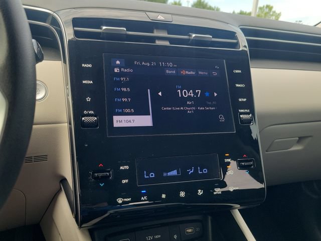 Used 2024 Hyundai Tucson SEL FWD image 19