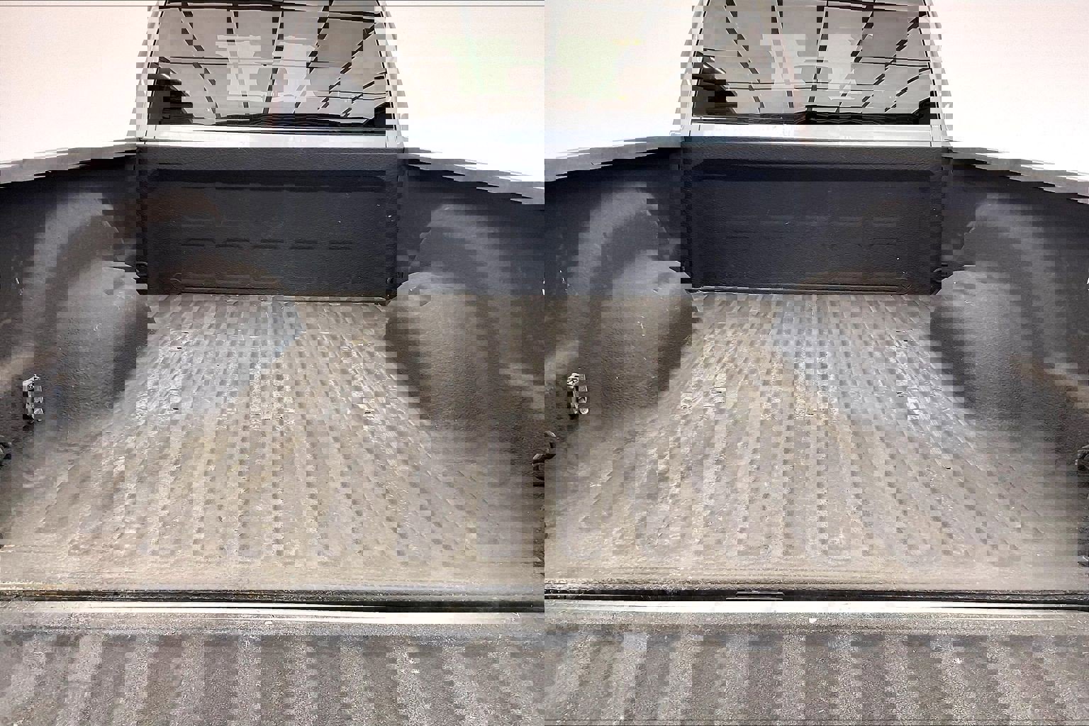 Used 2013 RAM 2500 Tradesman w/ Chrome Appearance Group image 26