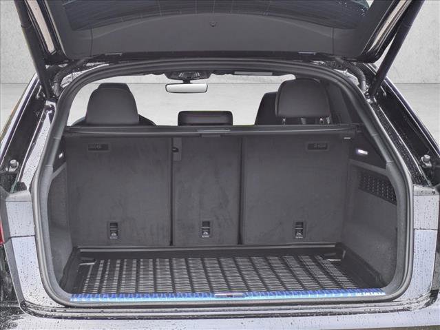 Used 2026 Audi RS Q8 performance w/ RS Design Package - Red image 6