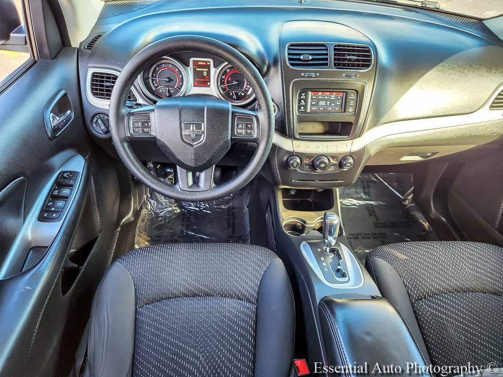Used 2018 Dodge Journey SXT w/ Blacktop Package FWD image 13