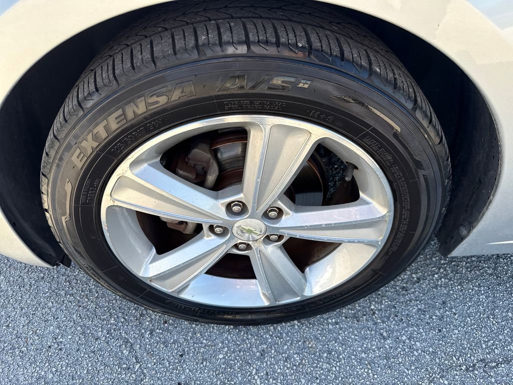 Used 2015 Chevrolet Cruze LT image 10