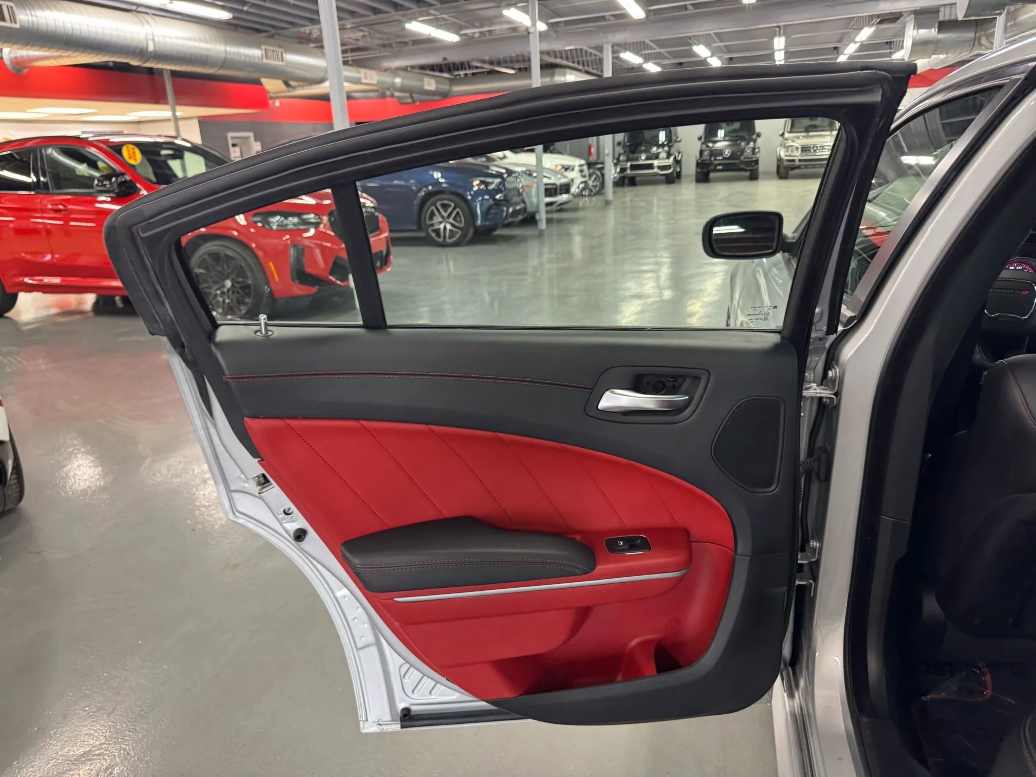 Used 2022 Dodge Charger Scat Pack w/ Plus Group RWD image 20