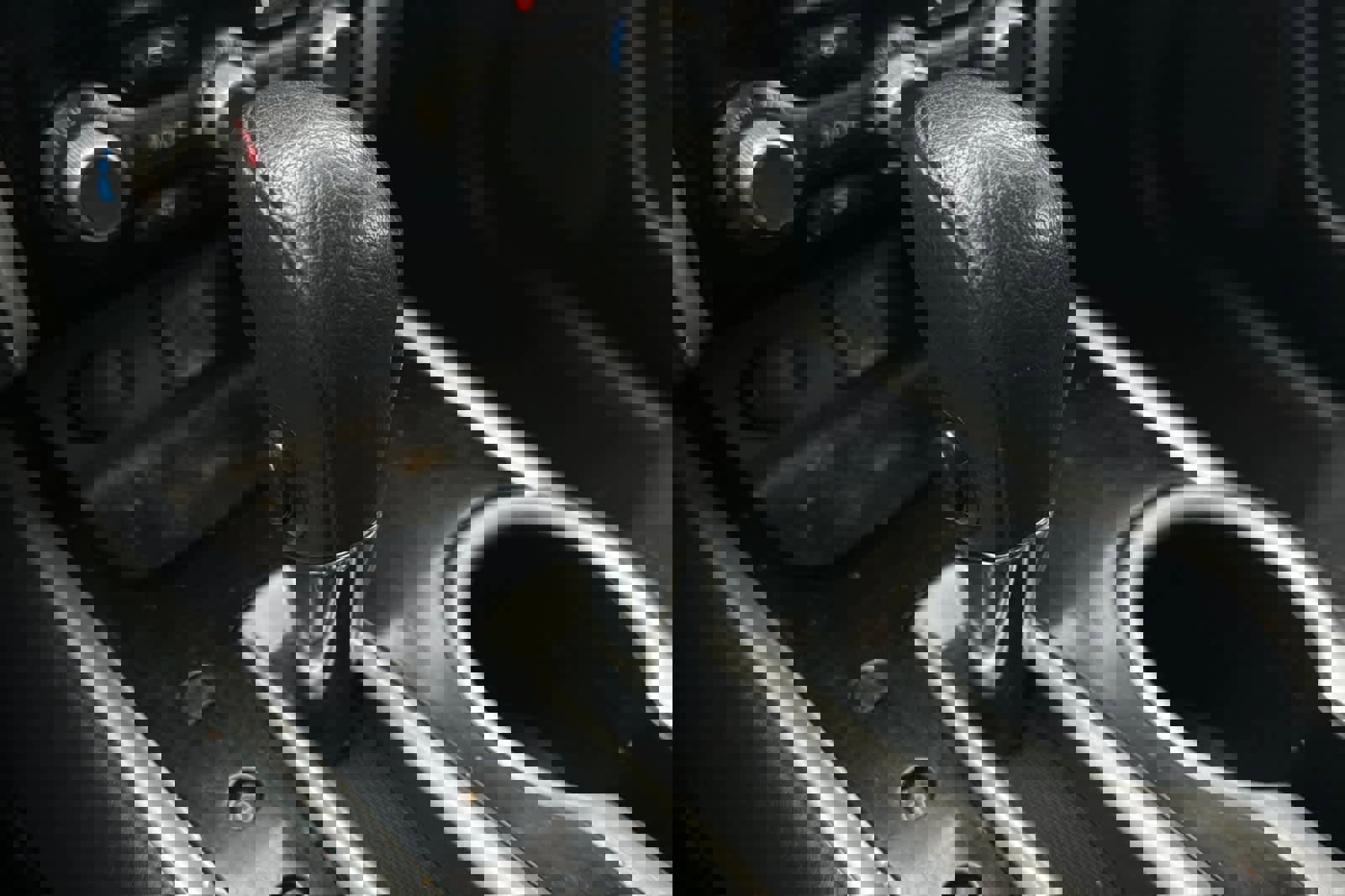 Used 2019 Nissan Pathfinder S image 24