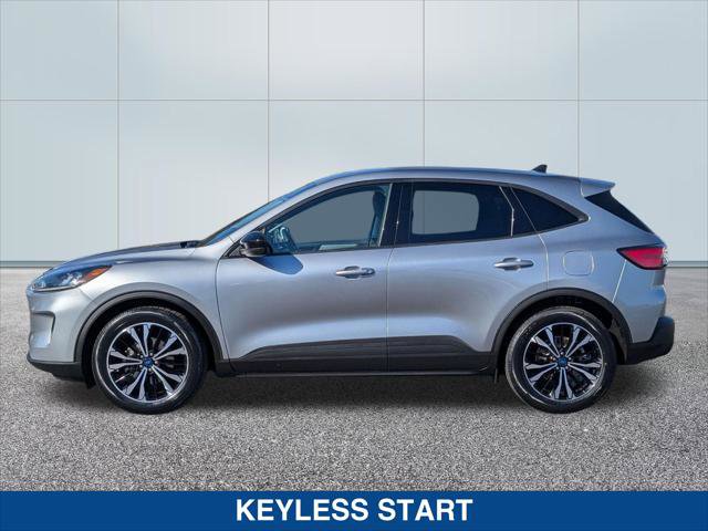Certified 2022 Ford Escape SE w/ SE Sport Appearance Package image 2