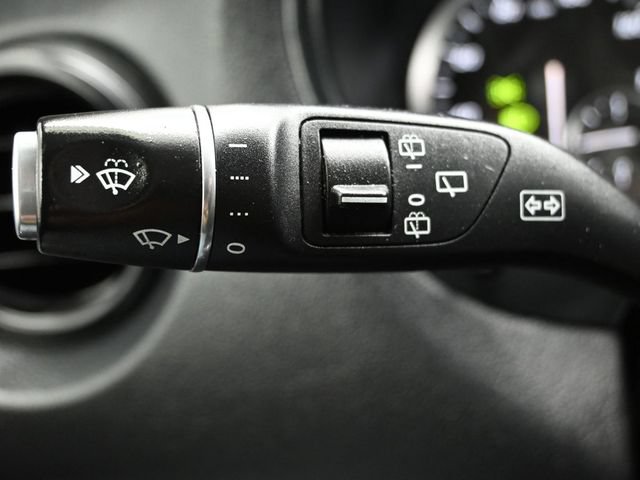 Used 2020 Mercedes-Benz Metris Passenger image 22
