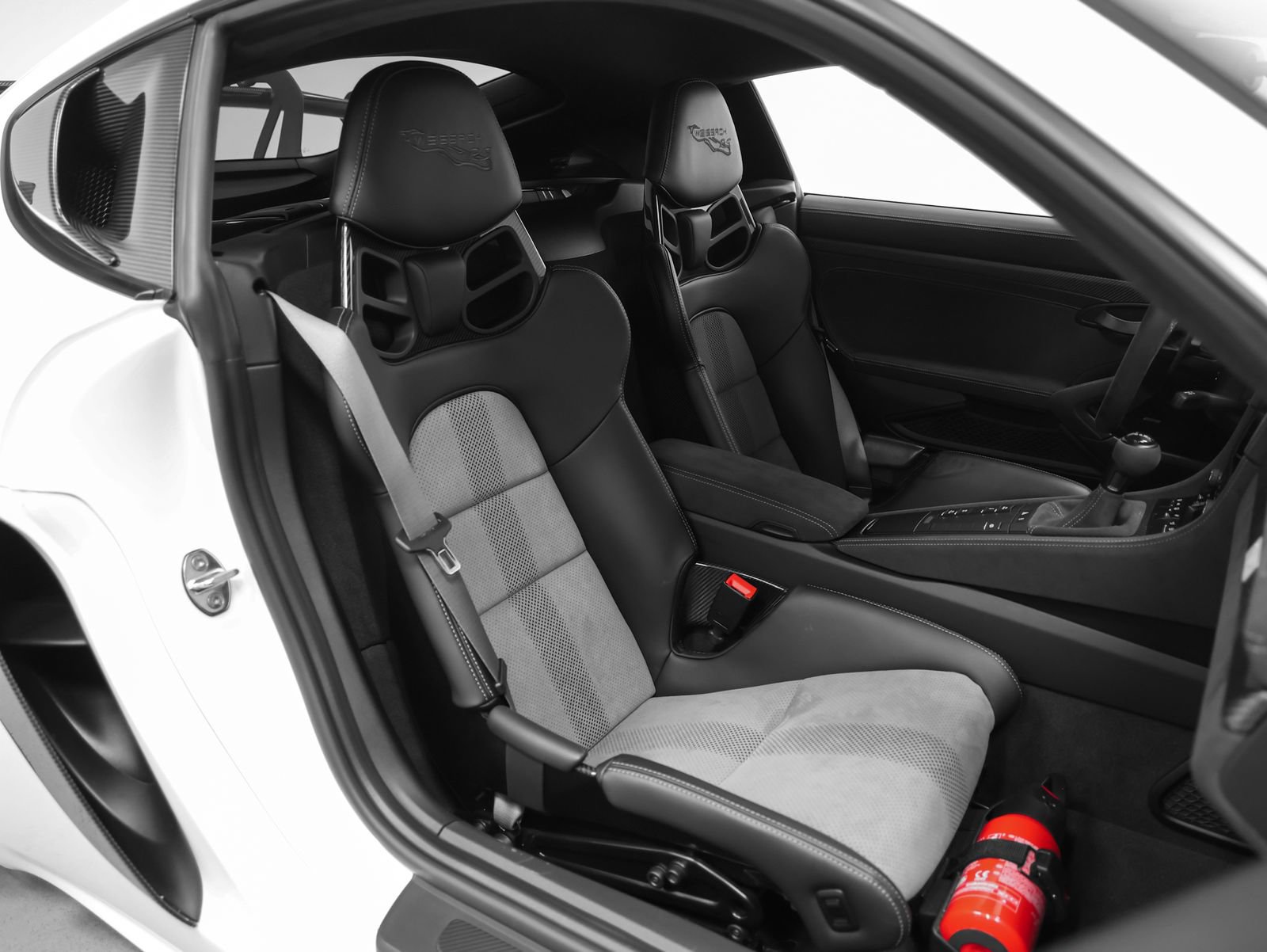 Certified 2023 Porsche 718 Cayman GT4 RS w/ Weissach Package RWD image 45