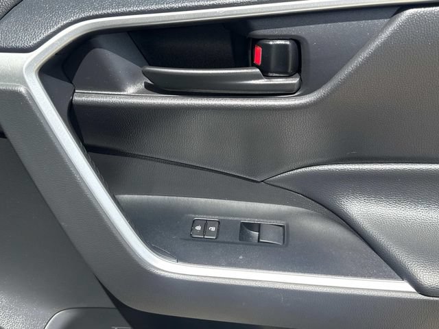 Used 2025 Toyota RAV4 LE FWD image 19
