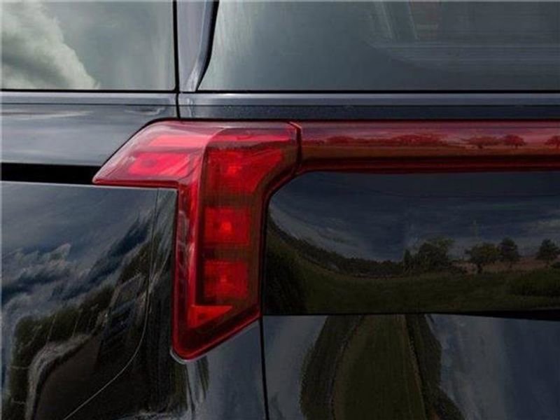 New 2026 Kia Carnival SX w/ SX Dark Edition Package image 38