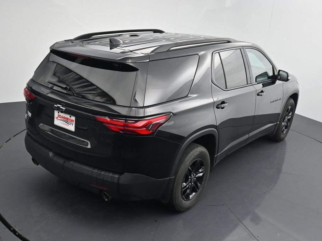 Used 2023 Chevrolet Traverse LT FWD image 29