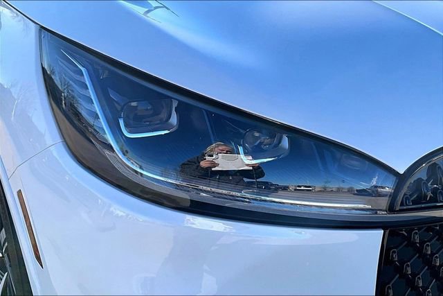 Used 2025 Lincoln Aviator Black Label w/ Black Label Special Edition image 31