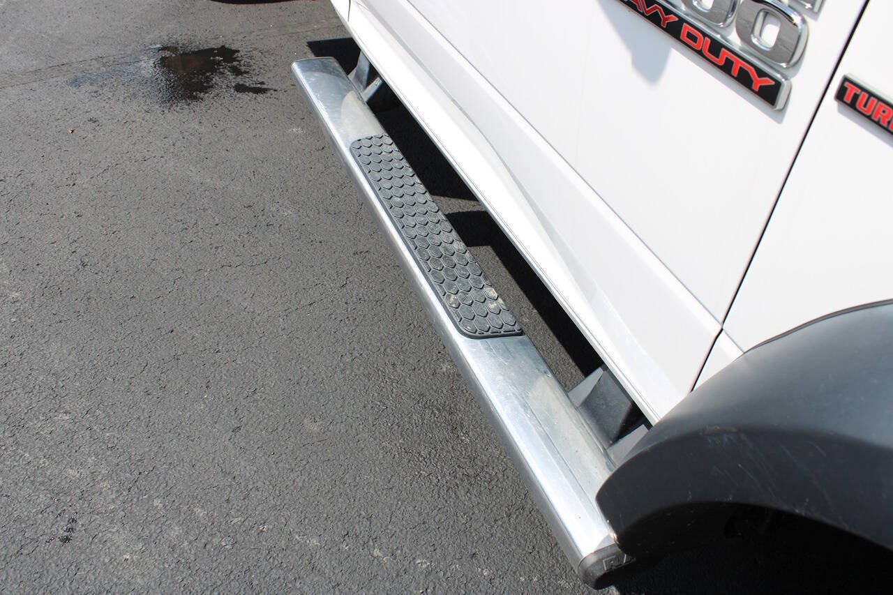 Used 2016 RAM 5500 Tradesman w/ Power & Remote Entry Group AWD/4WD image 25
