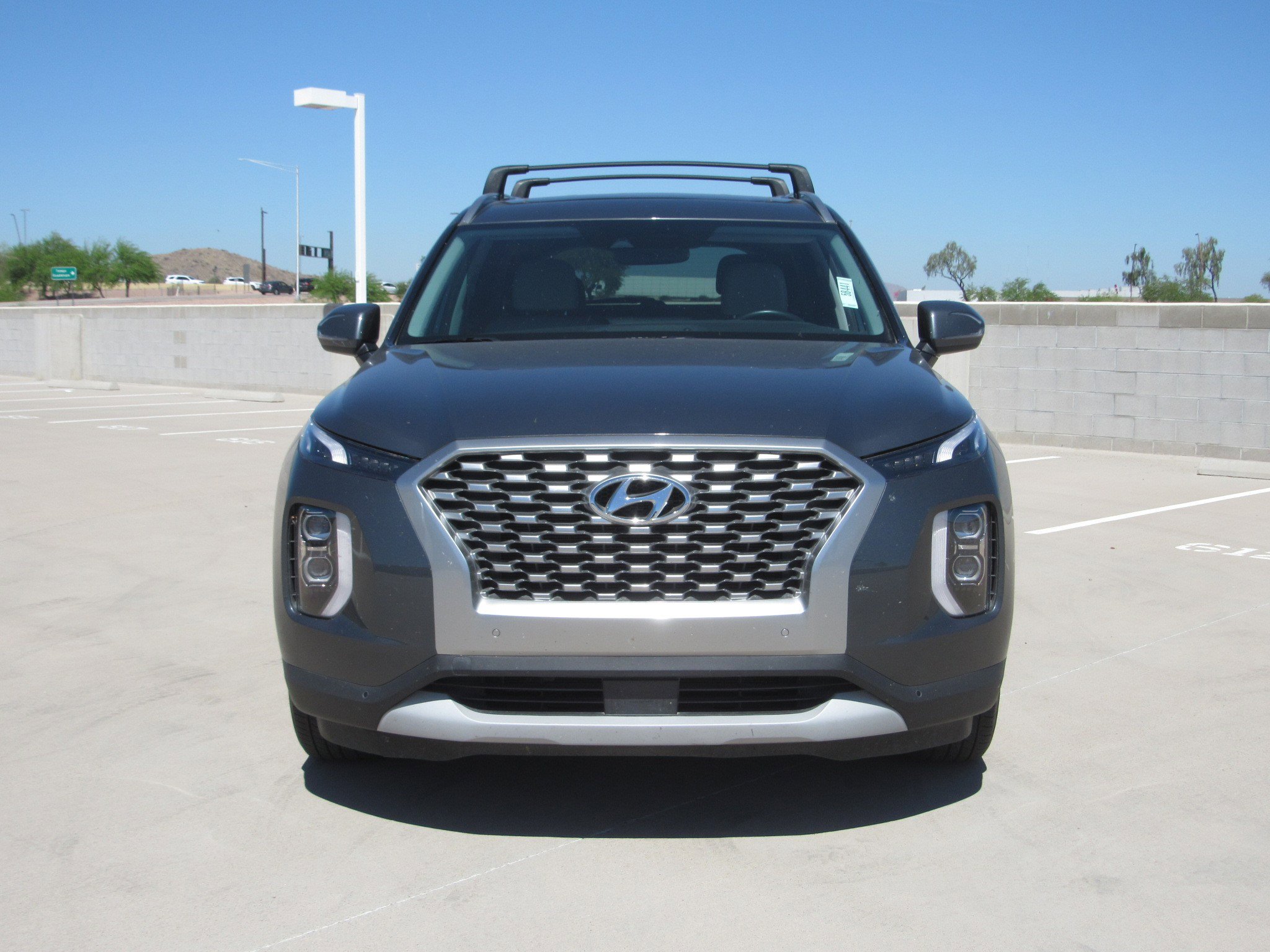 Used 2021 Hyundai Palisade SEL w/ Premium Package image 3