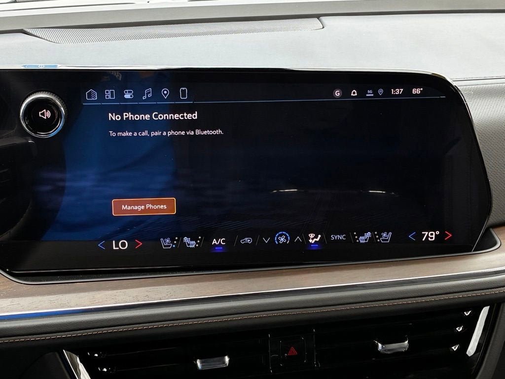 New 2026 Chevrolet Suburban High Country AWD/4WD image 21