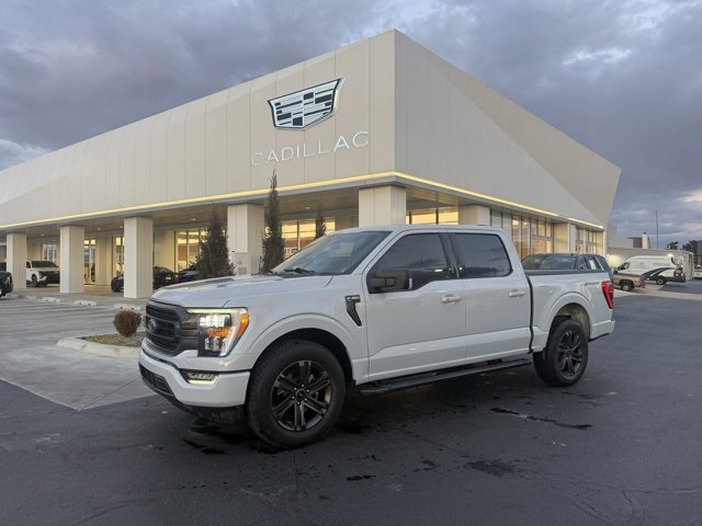 Used 2020 Ford Explorer XLT w/ Class III Trailer Tow Package